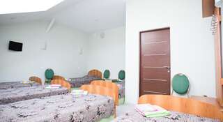 Гостиничный комплекс Стара Загора Самара Кровать в общем номере с 5 кроватями-3